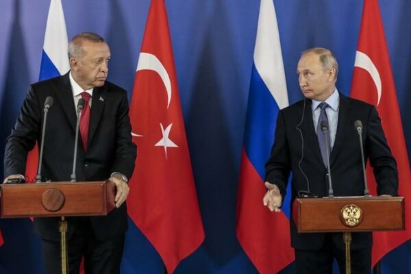 Ərdoğanla Putin Ukrayna müharibəsini müzakirə ediblər