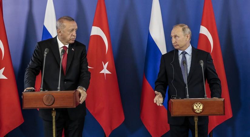 Ərdoğanla Putin Ukrayna müharibəsini müzakirə ediblər