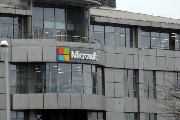 “Microsoft” Azərbaycanda fəaliyyətini bu səbəbə görə dayandırdı