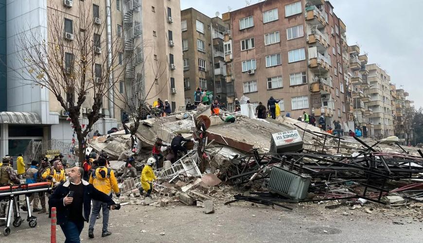 Türkiyədə daha iki dəhşətli zəlzələ oldu – CANLI