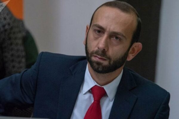 “Azərbaycandan sülh müqaviləsi ilə bağlı təklif almışıq” – Mirzoyan