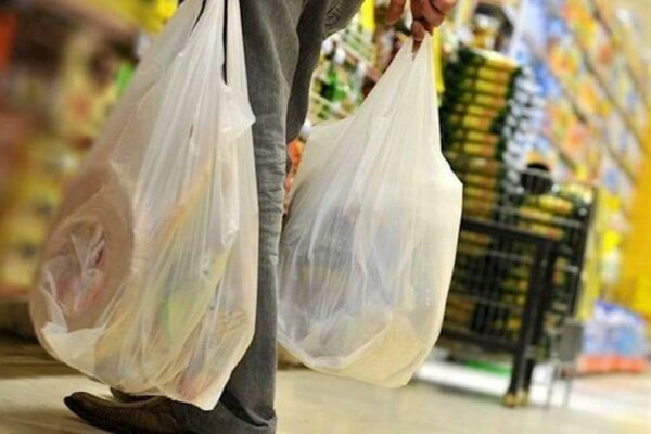 Polietilen torbaların satışından kimlər milyonlar qazanacaq? – Araşdırma