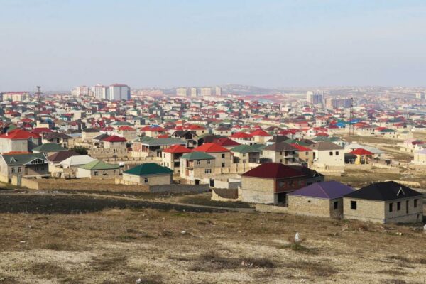 Bakının bu hissəsində 1 sot torpaq 1 milyon AZN-ə satılır