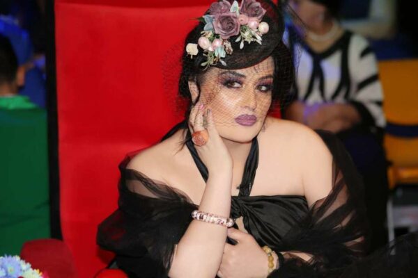 Elza Seyidcahan:“Dişi olmayanlar çətin adamlardır”