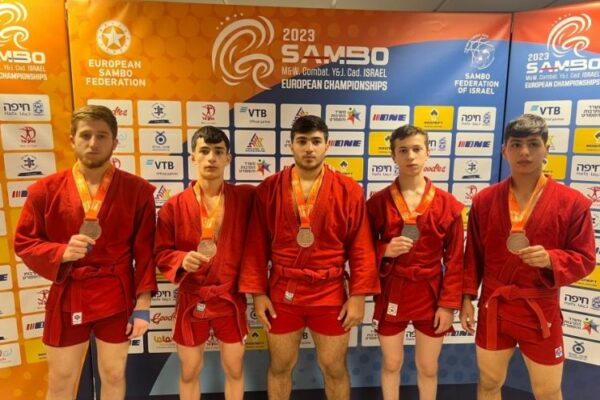 Samboçularımız İsraildən 14 medalla qayıdırlar