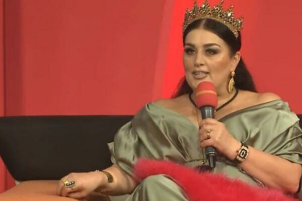 Elza Seyidcahan:“Anam elə bilib ki, qəzaya düşmüşəm”