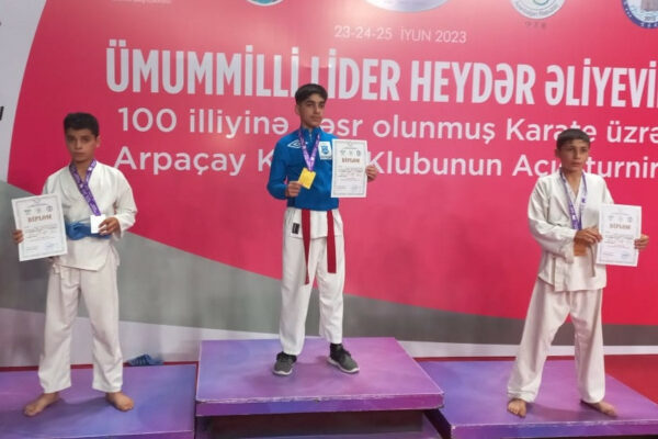 Naxçıvan karateçiləri açıq turnirdə 28 medal qazanıb