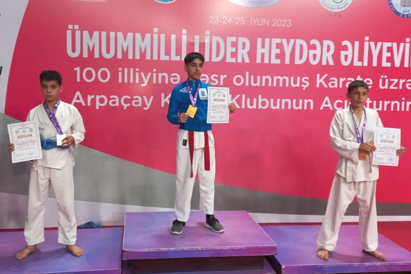 Naxçıvan karateçiləri açıq turnirdə 28 medal qazanıb