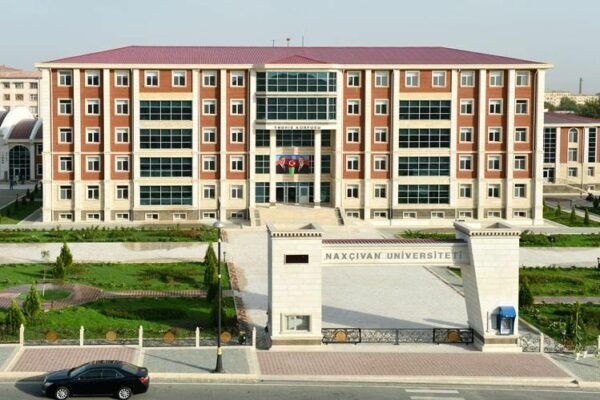 “Naxçıvan” Universitetində yenilik: MBA üzrə yeni ixtisaslaşma yaradılıb