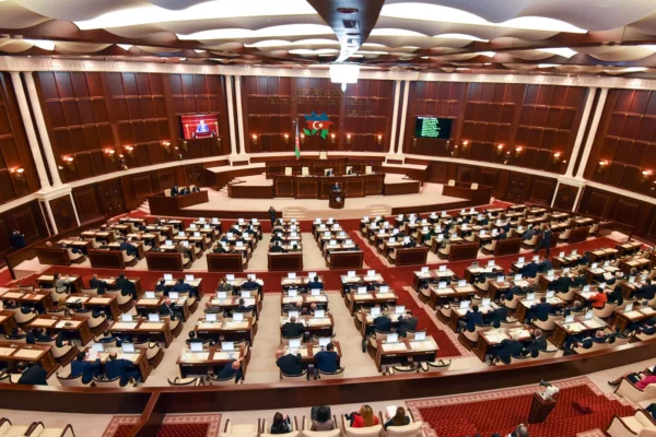 Milli Məclisin deputatları bu həftə tətilə gedir