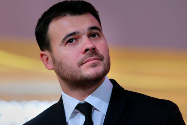 Emin Ağalarov suya ildə 1 milyon dollar xərcləyir