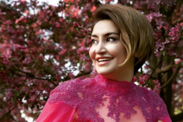 Fədayə Laçın:”Borc içində üzməyin də öz ləzzəti var”
