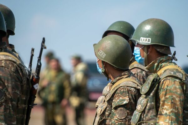Ermənilər Azərbaycan mövqelərinə yaxınlaşmaq istəyiblər – MN