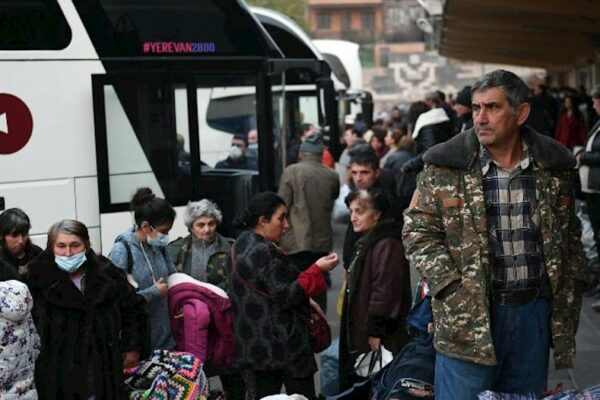 Ermənistana keçənlərin sayı 100 minə çatır – Yenilənib