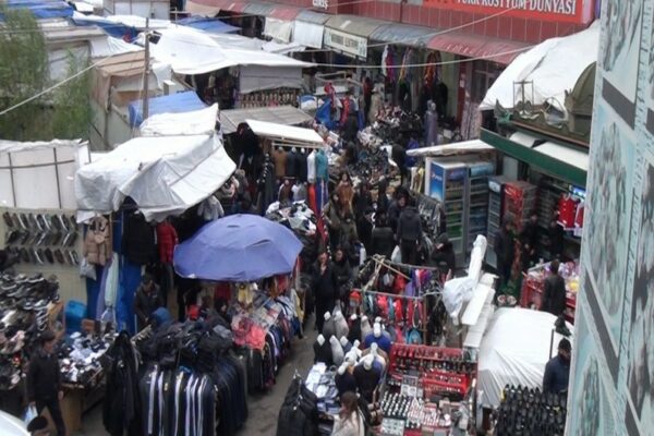Bakıda bir neçə ticarət mərkəzi bağlanıb – Video