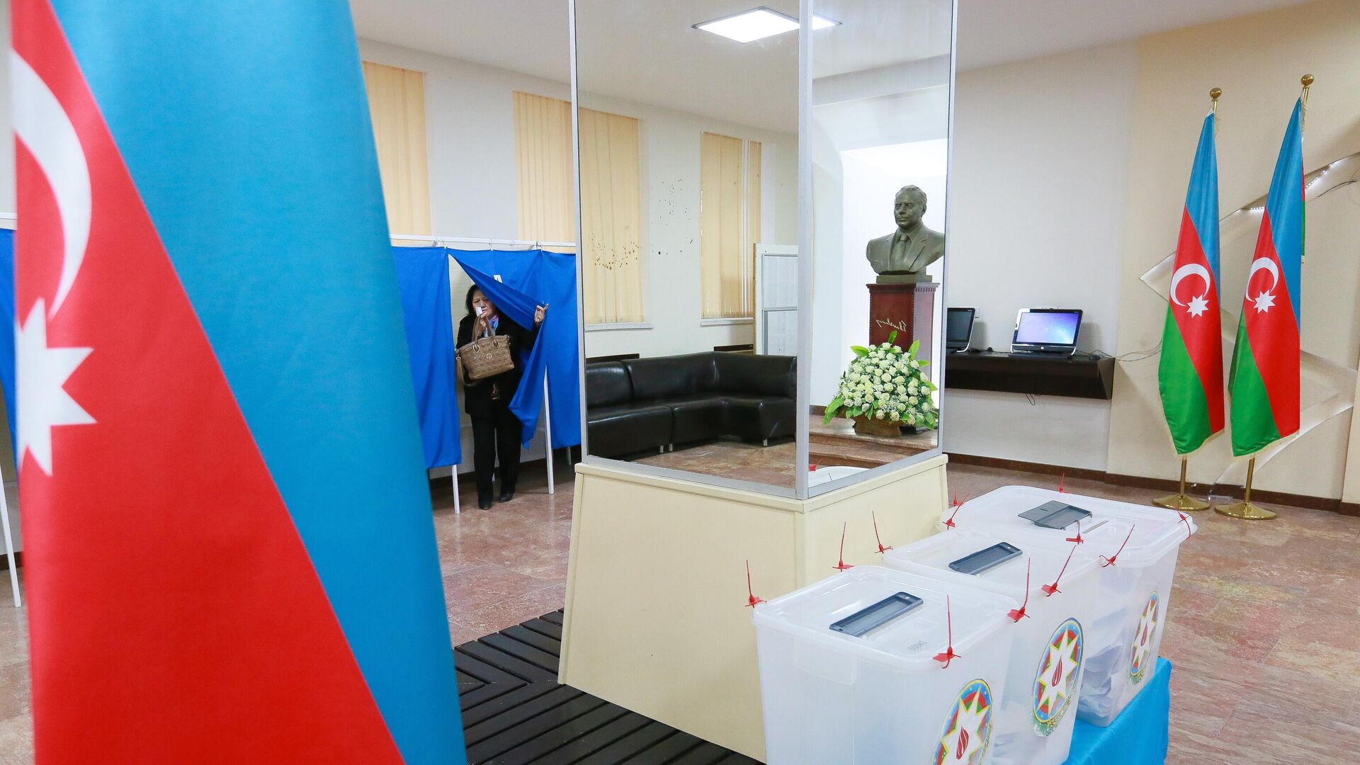 Prezident seçkilərində mübarizə aparacaq namizədlərin sayı dəqiqləşdi