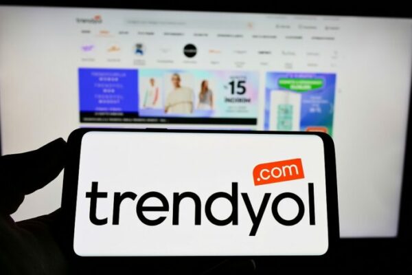 “Trendyol” qiyməti artırdığını deyir, “Paşa Holdinq” təkzib edir