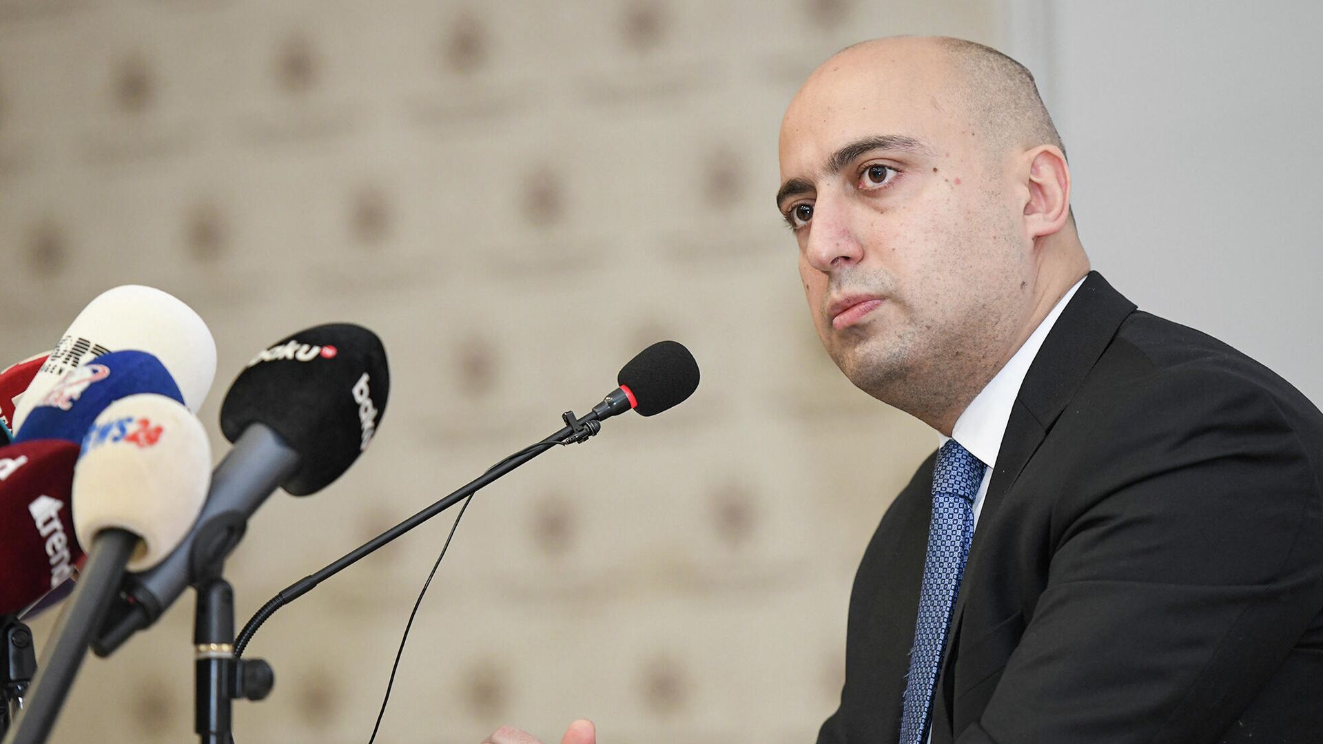 “Hər 3 müəllimdən biri ilə sağollaşacağıq”