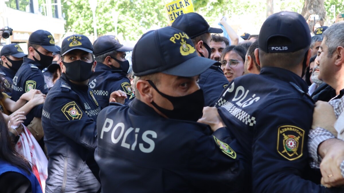 Polis seçki ilə bağlı aksiyaların qarşısını alacağını deyir