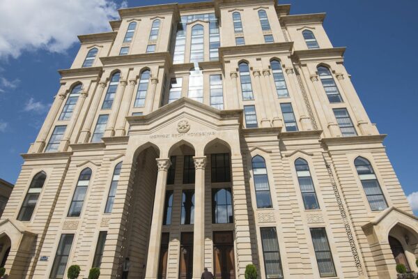 Azərbaycanda deputat olmaq istəyənlərin sayı açıqlandı