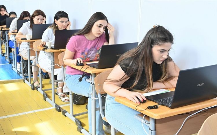 Müəllimlərin işə qəbulu üzrə müsabiqənin test imtahanı mərhələsi başlayıb