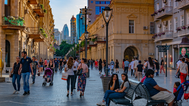 Yeni məhdudiyyətlər gəlir: Bakı qismən boşaldılacaq?.. – Fazil Mustafa