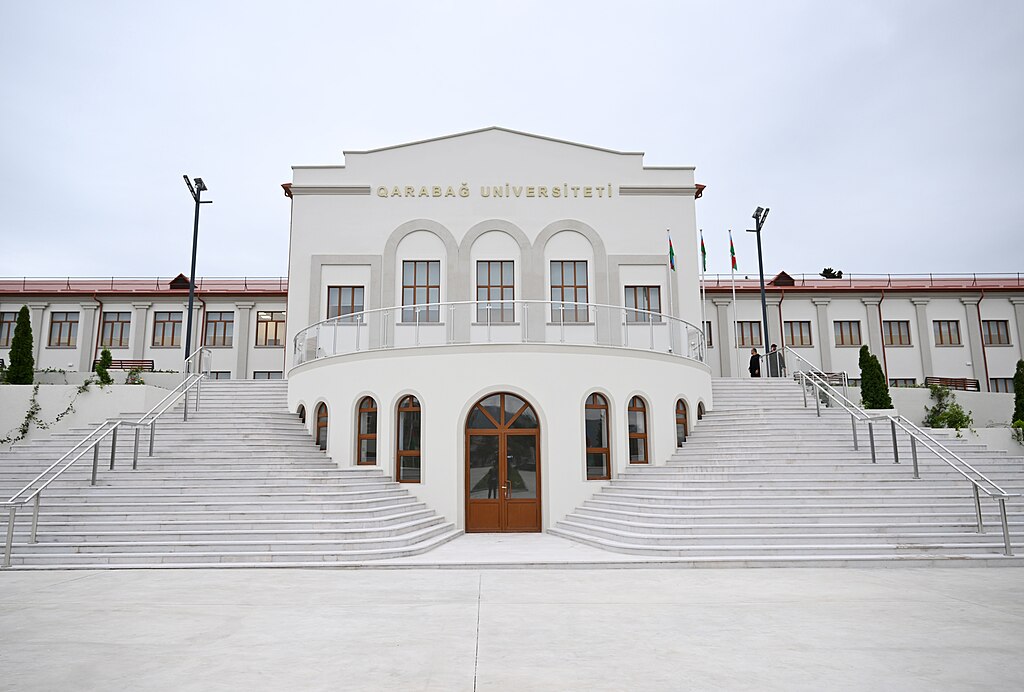 Anım Günündə Qarabağ Universitetinin tələbələrindən qınanılan hərəkət – Video