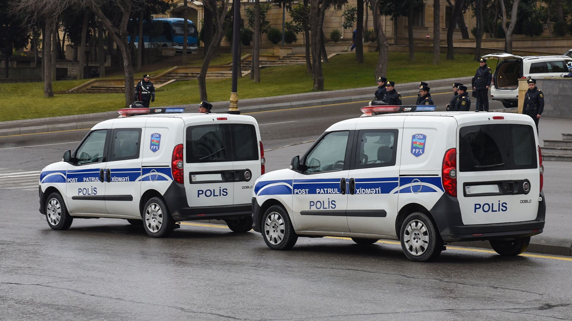 Bakıda toydan sonra kütləvi dava kameraya düşdü – Video