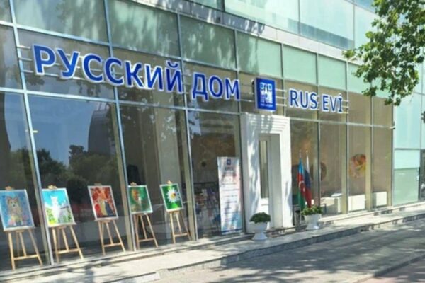 Rusiyanın “Rus Evi” mədəniyyət mərkəzi “Baku TV”-ni məhkəmə ilə hədələyir