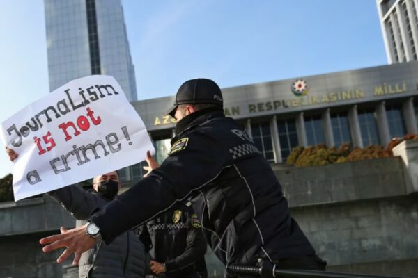 Azərbaycan həbsdə olan jurnalist sayına görə ikinci yerdədir