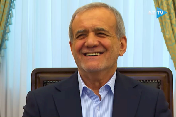 Pezeşkian Şəhriyarın “Heydərbabaya salam”ını dedi – Video