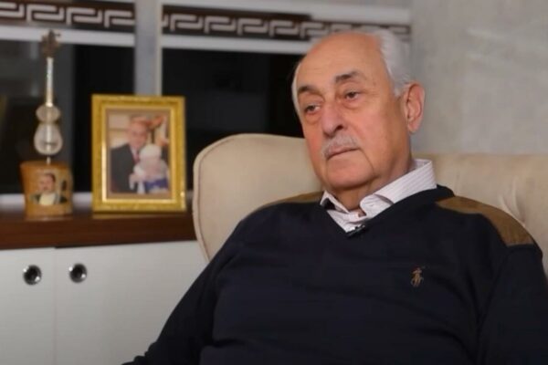 Tarzən Zamiq Əliyev: “Özünə hörmət edən sənət adamı efirdə hər gün görünməz”