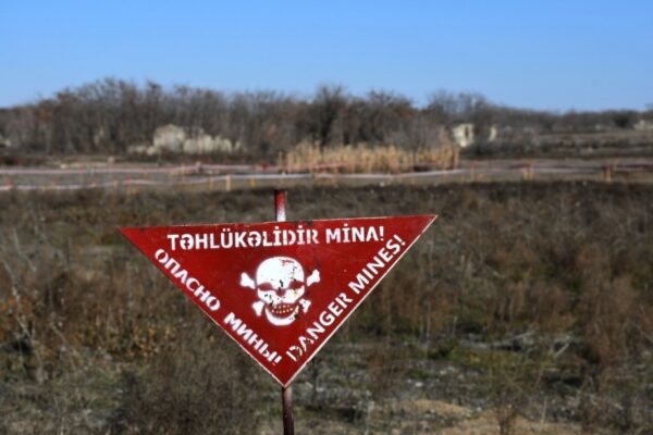 Ağdərədə mülki şəxs minaya düşdü