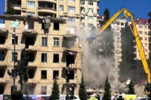 Alatavada evləri sökən tikinti şirkətinin rəhbəri həbsdən buraxılıb