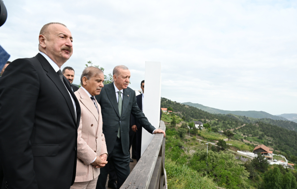 Azərbaycan, Türkiyə və Pakistan liderləri Laçında seyrəngaha baş çəkiblər