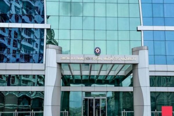 Prezident şəhid ailələri üçün təqaüdü 2 il əvvəl artırıb – Nazirliyin bundan xəbəri yoxdur?