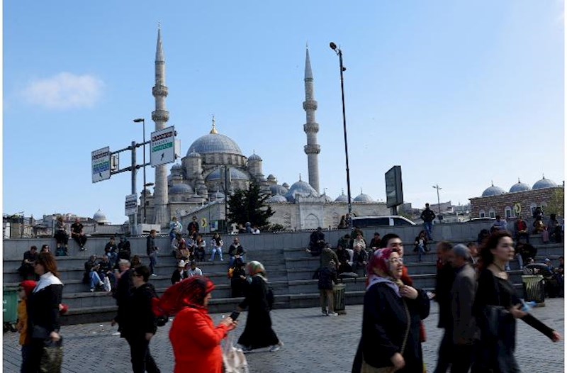 İstanbul zəlzələsində 4 mindən çox binaya ziyan dəyib
