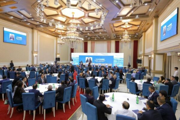 Ötən il vətəndaşların bank kartlarından 22 milyon manatın kiber üsulla oğurlanması ehtiyatsızlıqdır