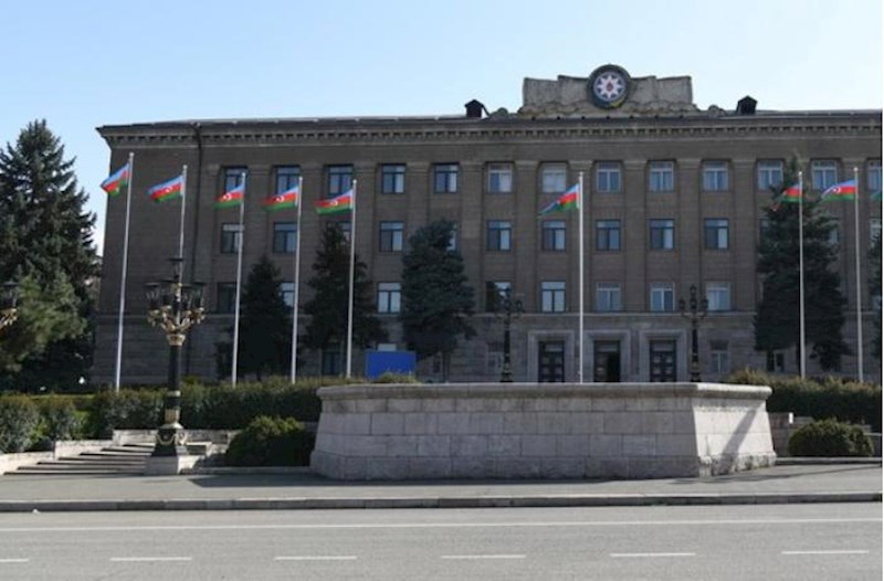 Xankəndidə dövlət işçiləri 2025, özəl şirkətdə işləyənlər 543 manat maaş alırlar – Rəsmi