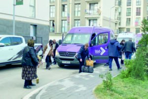 “166” bir köçkün ailəsini Qarabağa 930 manata köçürəcək
