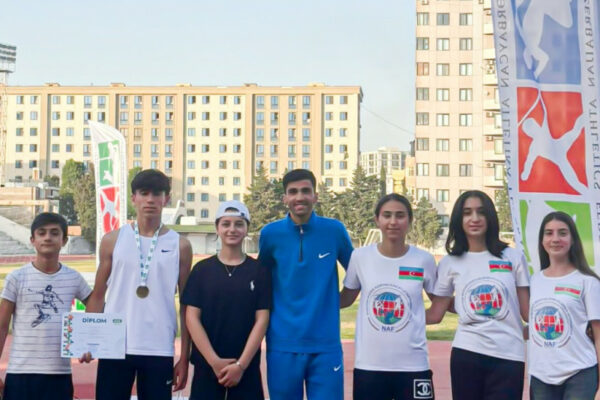Naxçıvan voleybolçuları tarixi nəticə qazandı!
