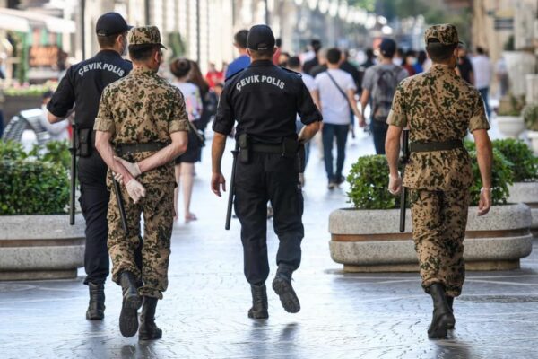 Karantin rejiminin müddəti yenə uzadıldı