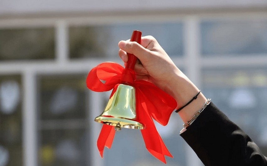 DİN “Son Zəng”lə bağlı valideynlərə və məzunlara müraciət edib