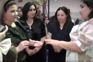 Qızıl üzük hədiyyə olunan müəllimlə bağlı – Rəsmi açıqlama