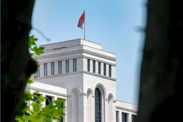 “Azərbaycanla danışıqlar dalana dirənməyib” – Ermənistan XİN