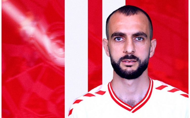 “Araz-Naxçıvan” daha bir futbolçusu ilə müqavilənin müddətini uzadıb