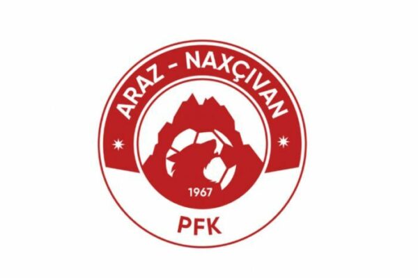 “Araz-Naxçıvan” dörd futbolçu ilə yolları ayırıb