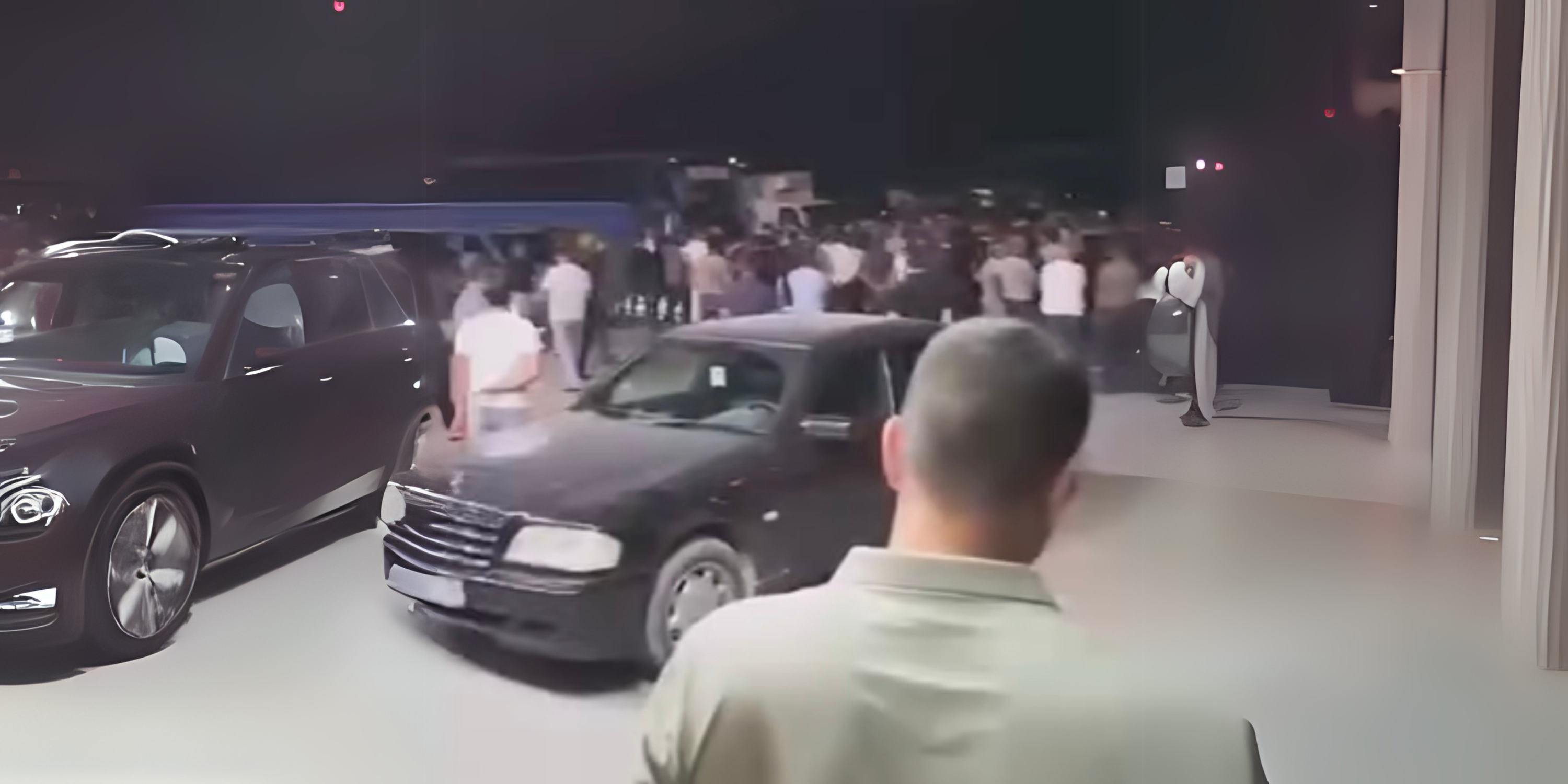 Kürdəmirdə etiraz: Kənd sakinləri Bakı-Qazax magistral yolunu bağladılar