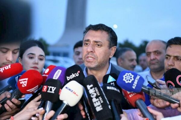 “Qardaşlarımın həyəcandan ölmələri inandırıcı deyil” – Seyfəddin Hüseynli