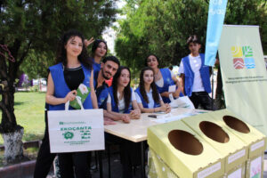 Naxçıvanda “Polietilen torbaları gətir, ekoçantanı götür!” aksiyası keçirilib